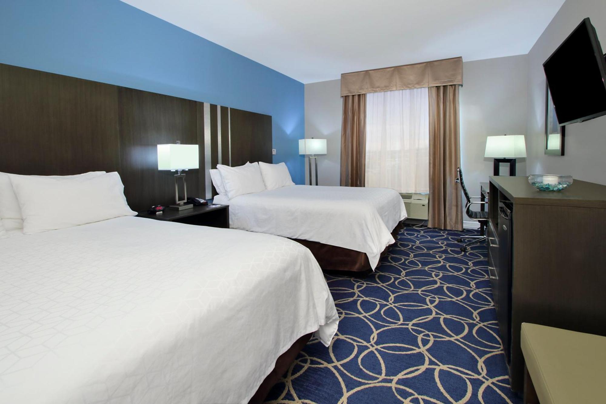 Room Two Beds Hearing Accessible Non-Smoking