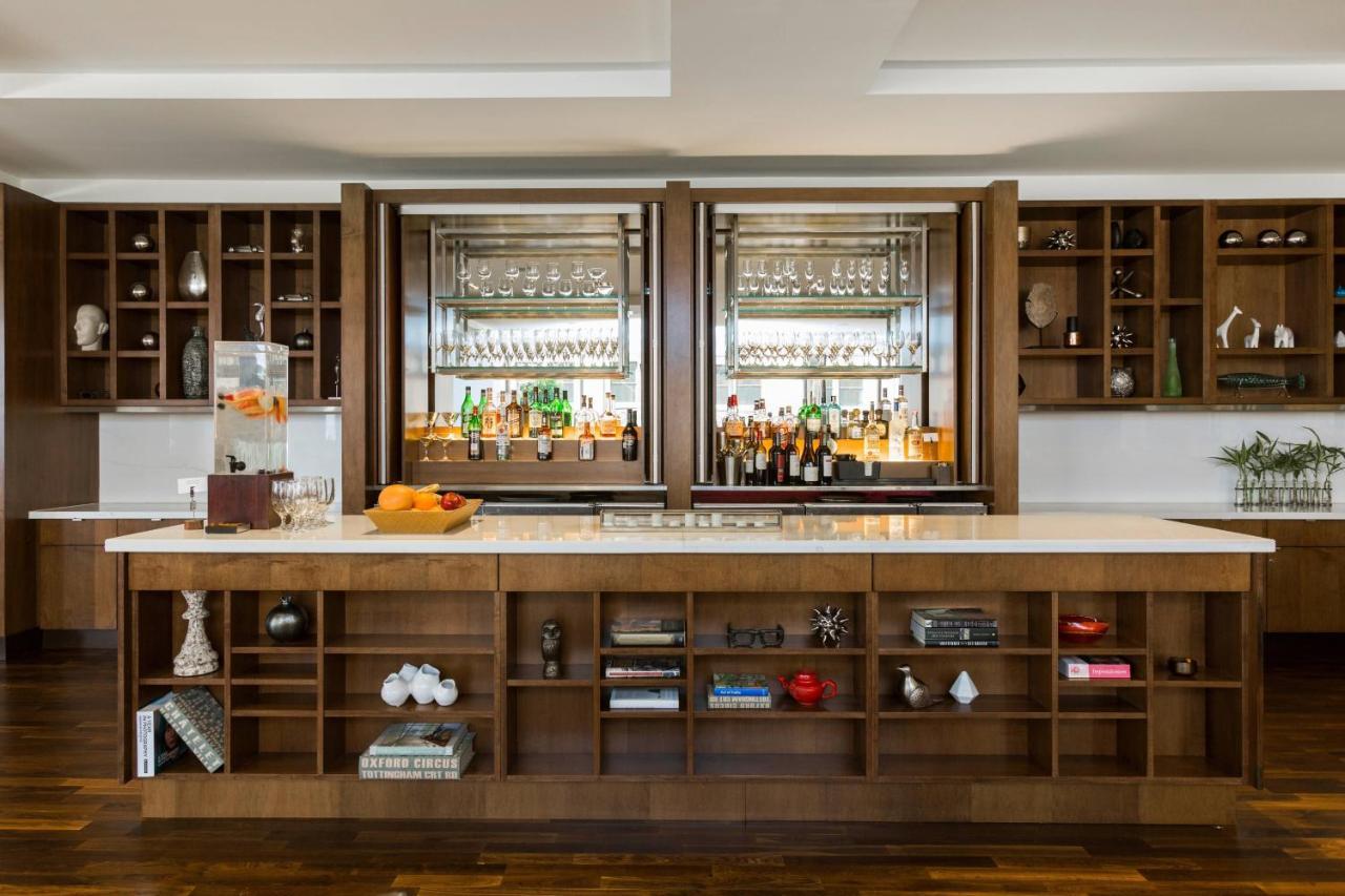 King Room Concierge Level