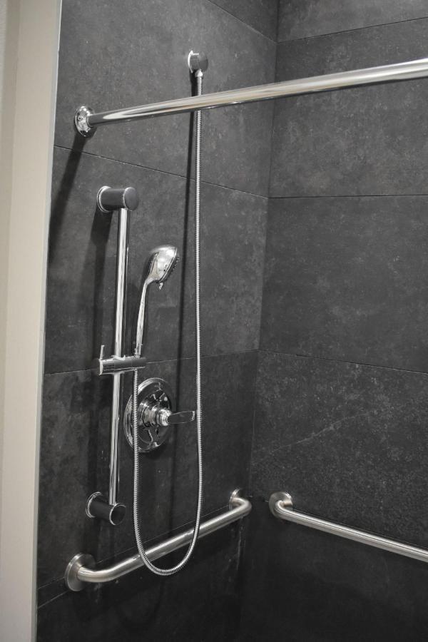 Queen Room Disability Access