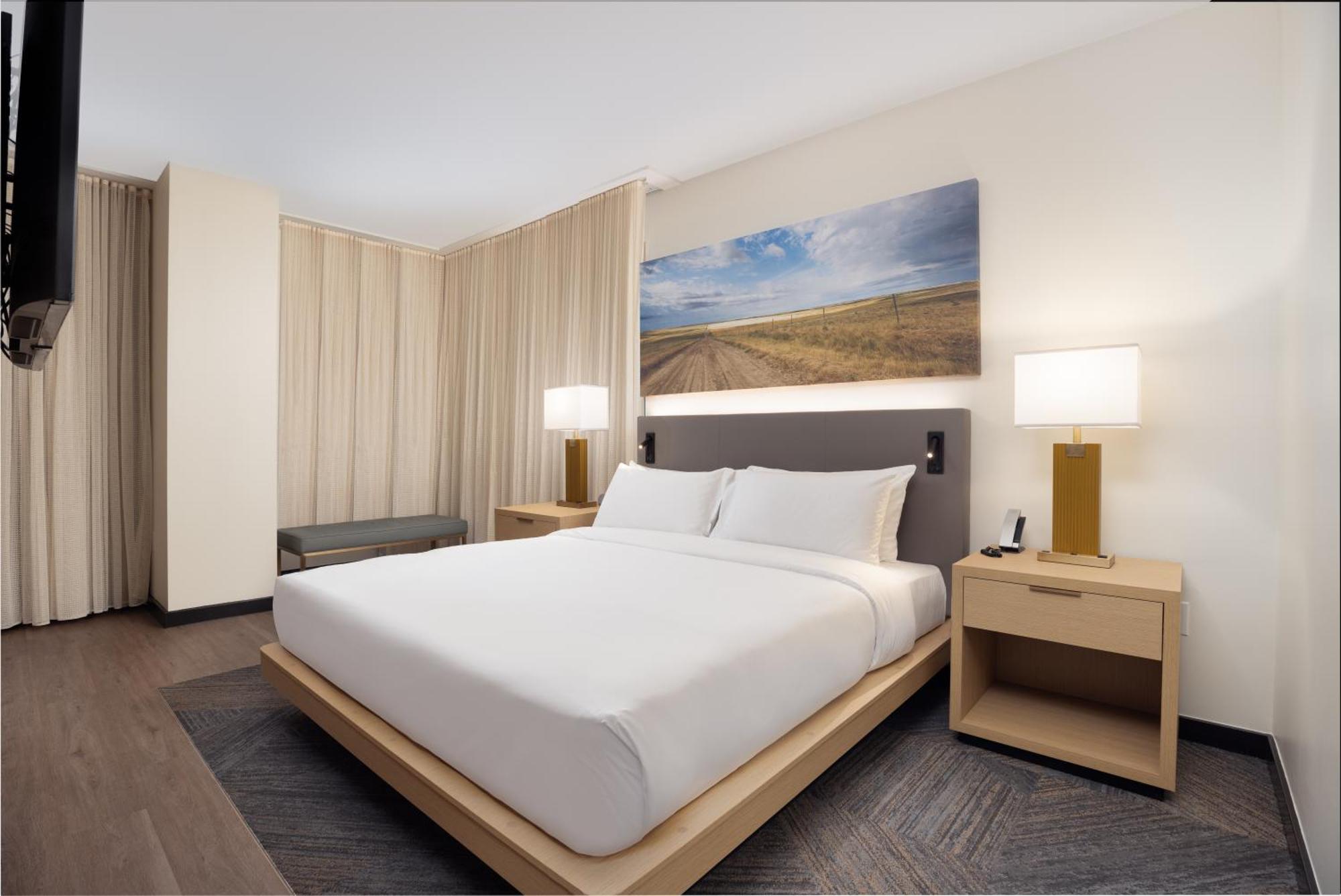Deluxe Junior Suite
