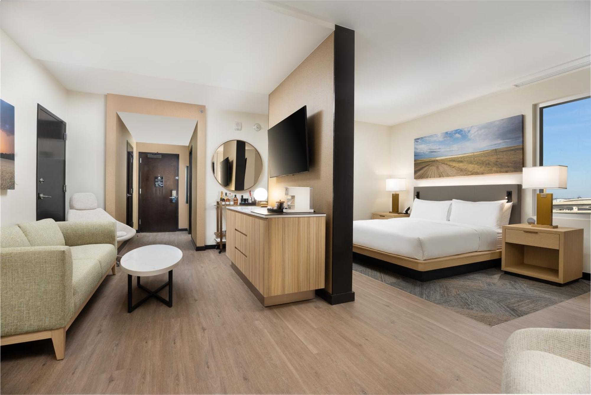 Deluxe Junior Suite