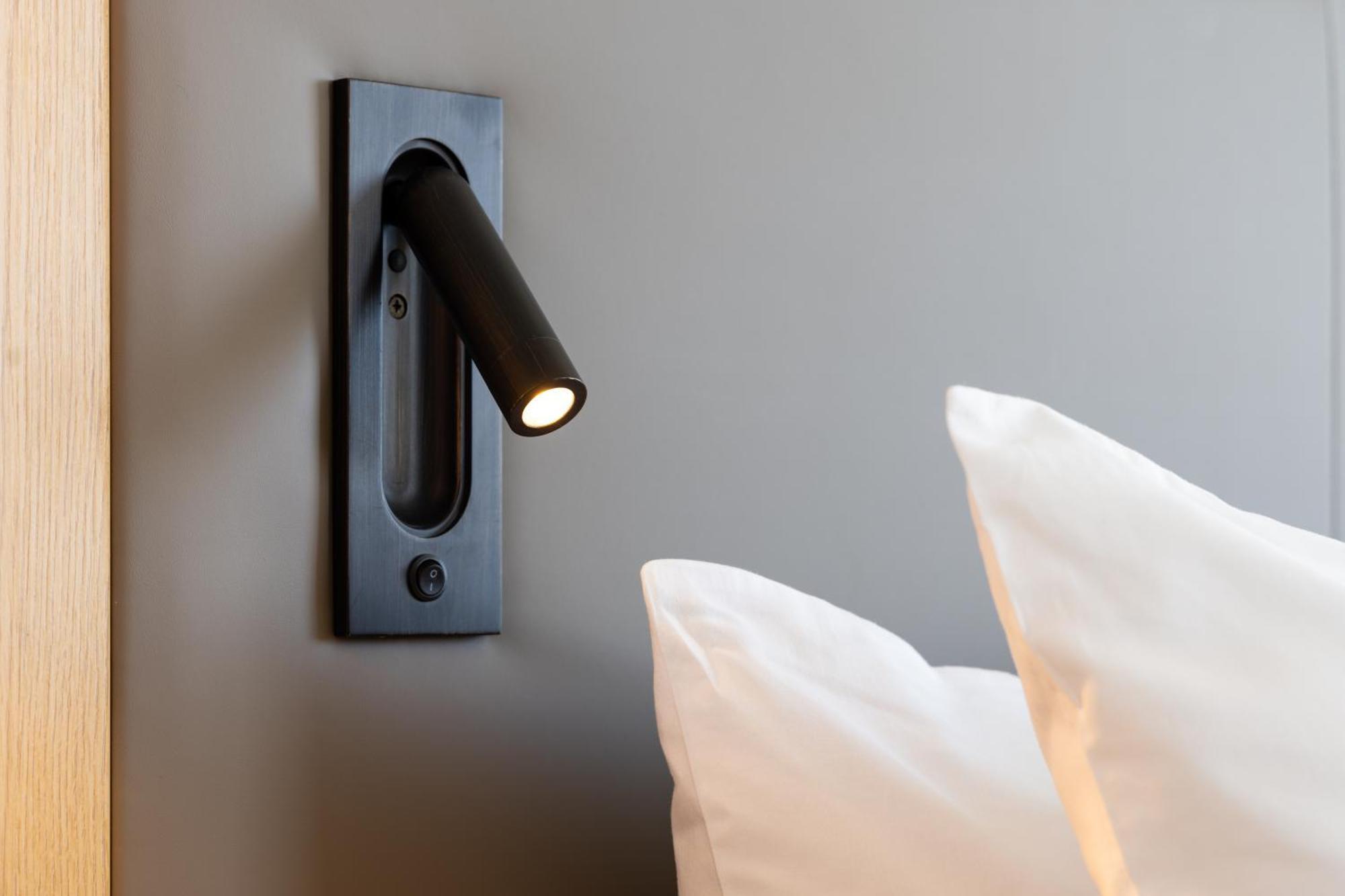 Premium King Accessible Room