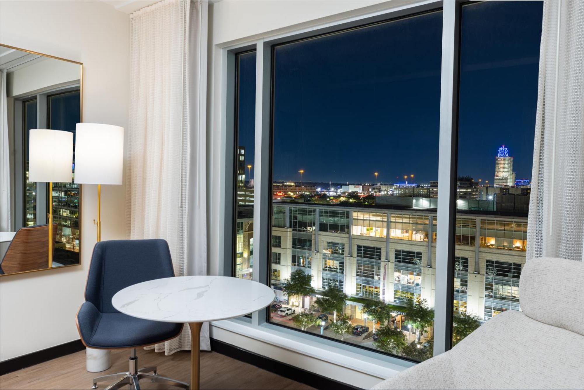 Premium King Accessible Room