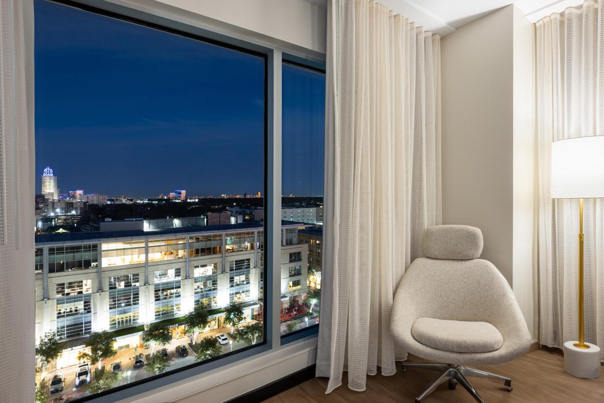 Deluxe Junior Suite