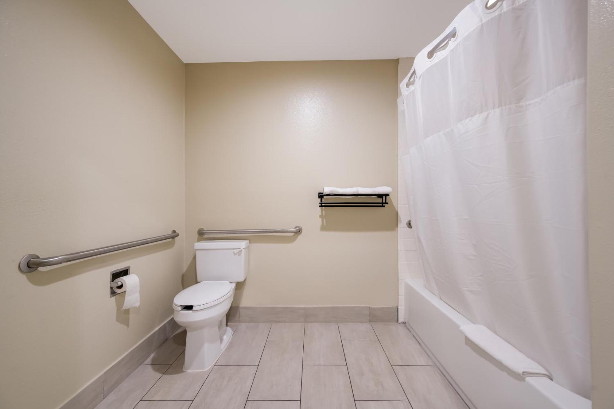 Queen Room with Two Queen Beds - Disability Access/Non-Smoking