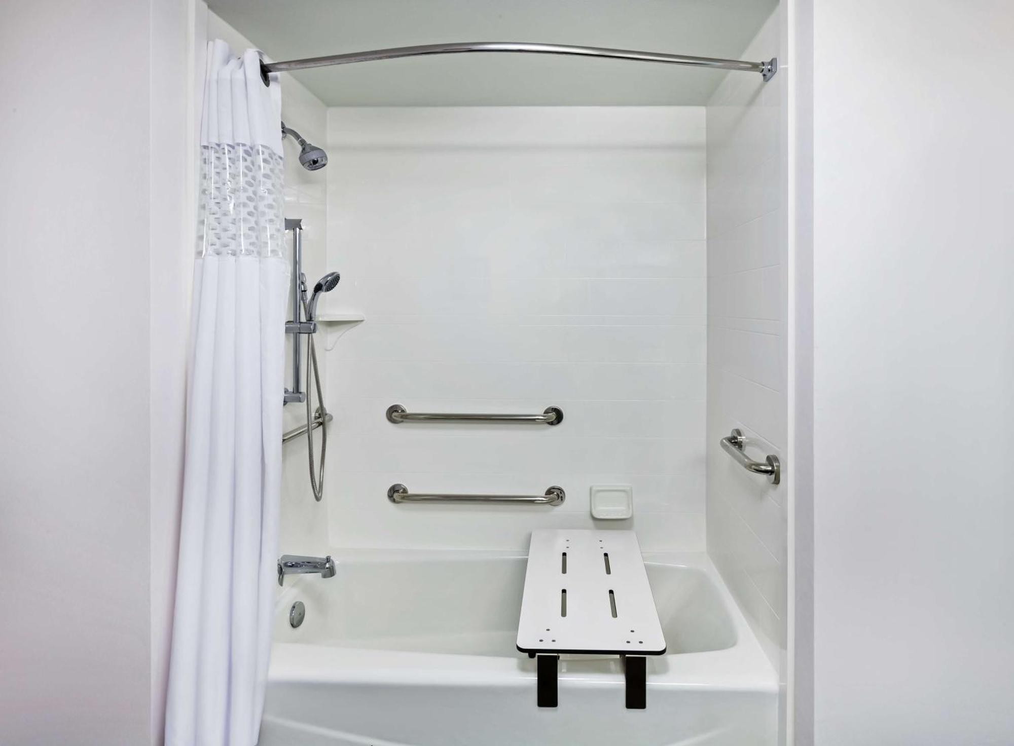 Standard Queen Room Two Queen Beds Disability Access or Non-Smoking