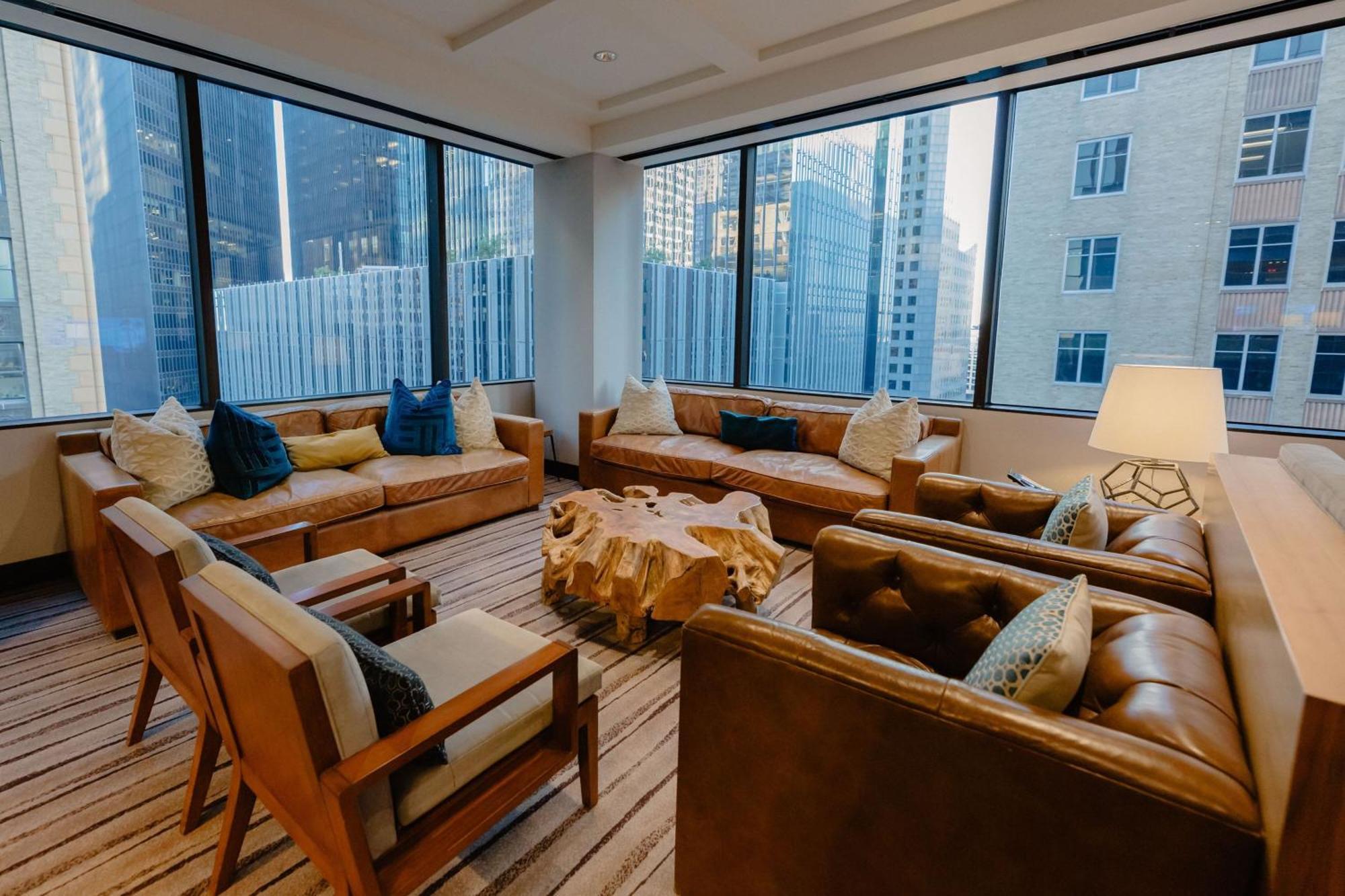 King Room Concierge Level