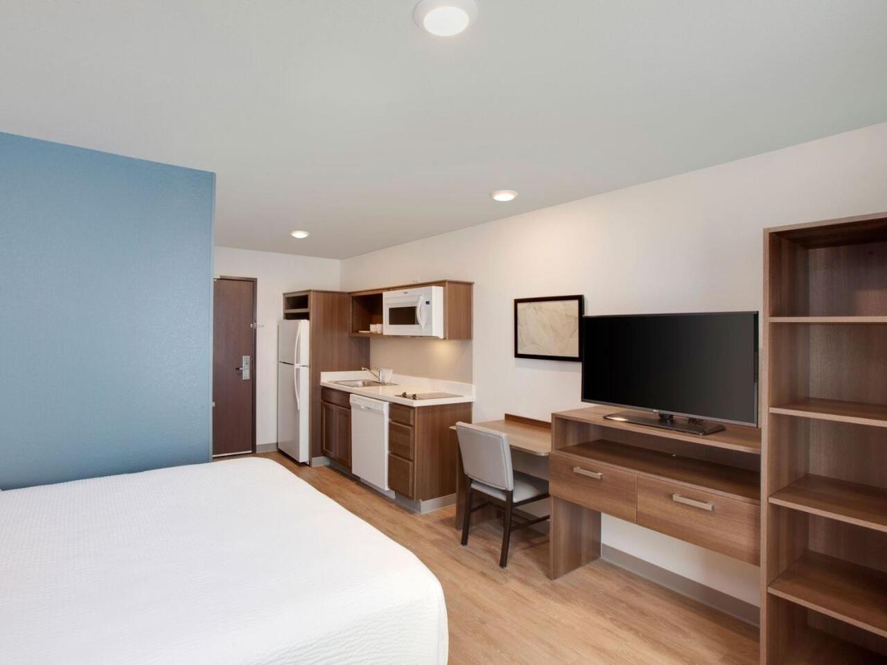 Queen Suite