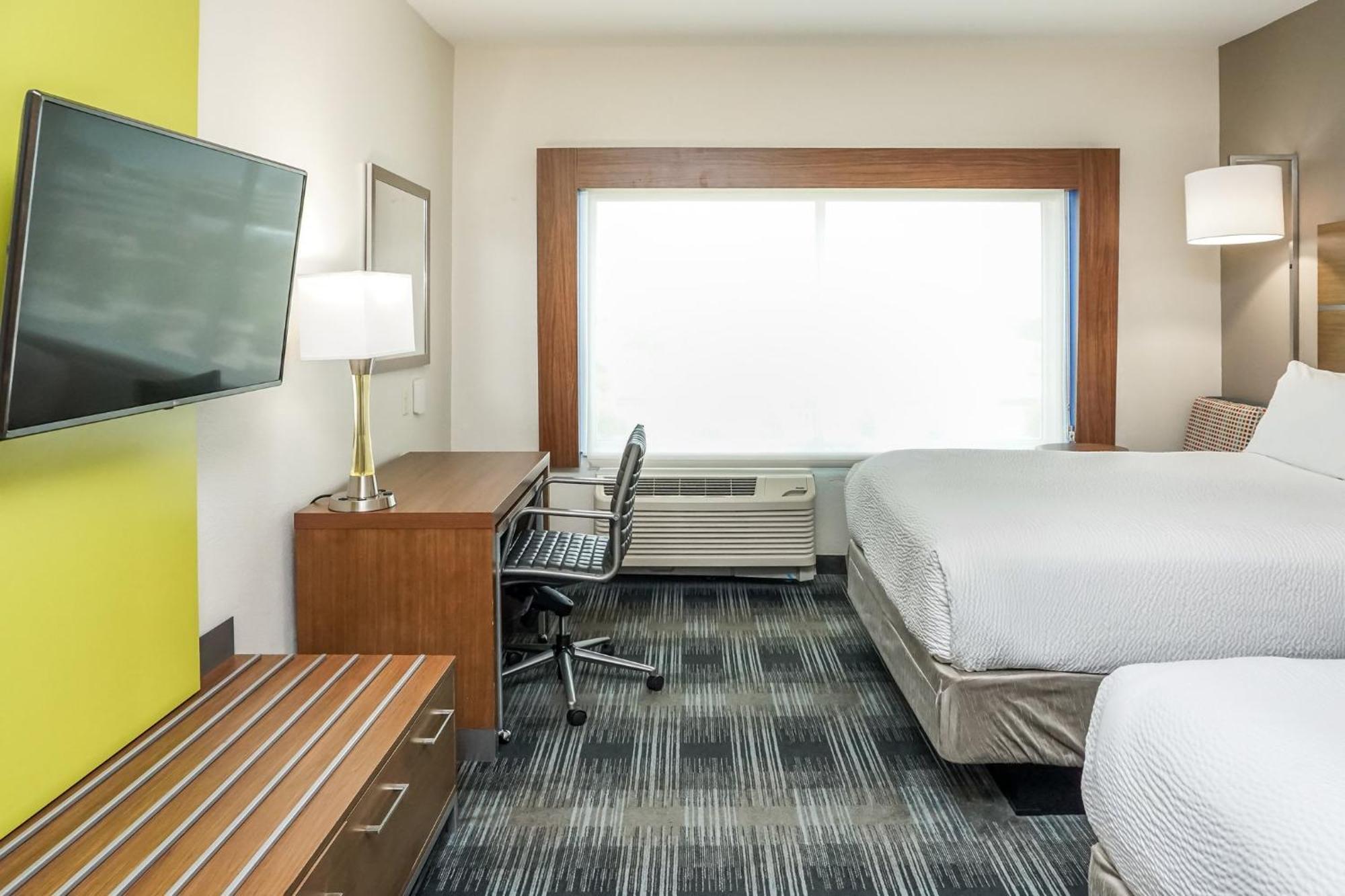 Standard Room Two Queen Beds