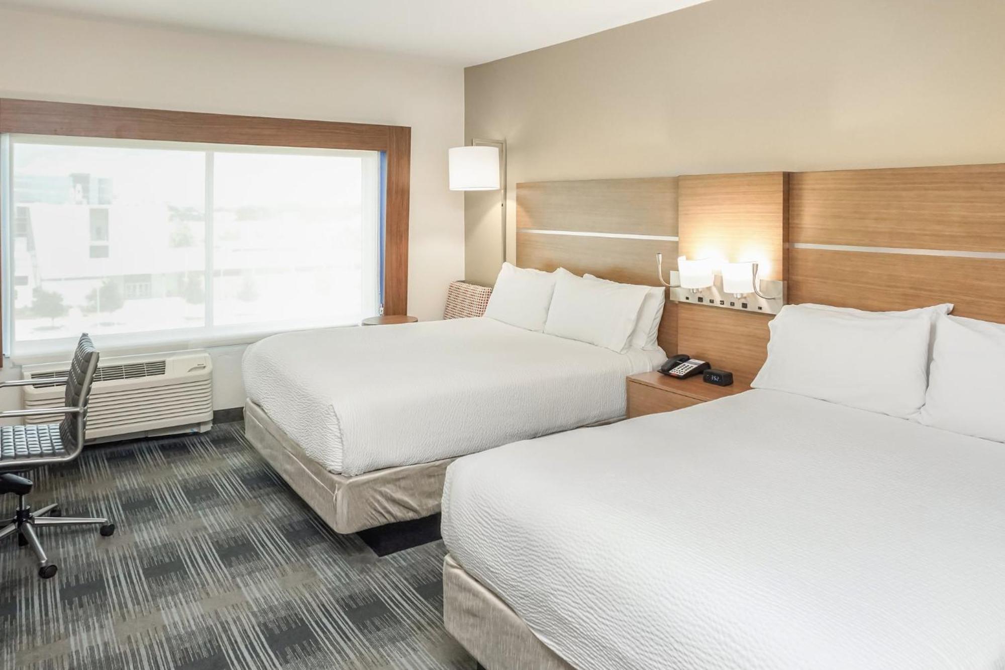 Standard Room Two Queen Beds