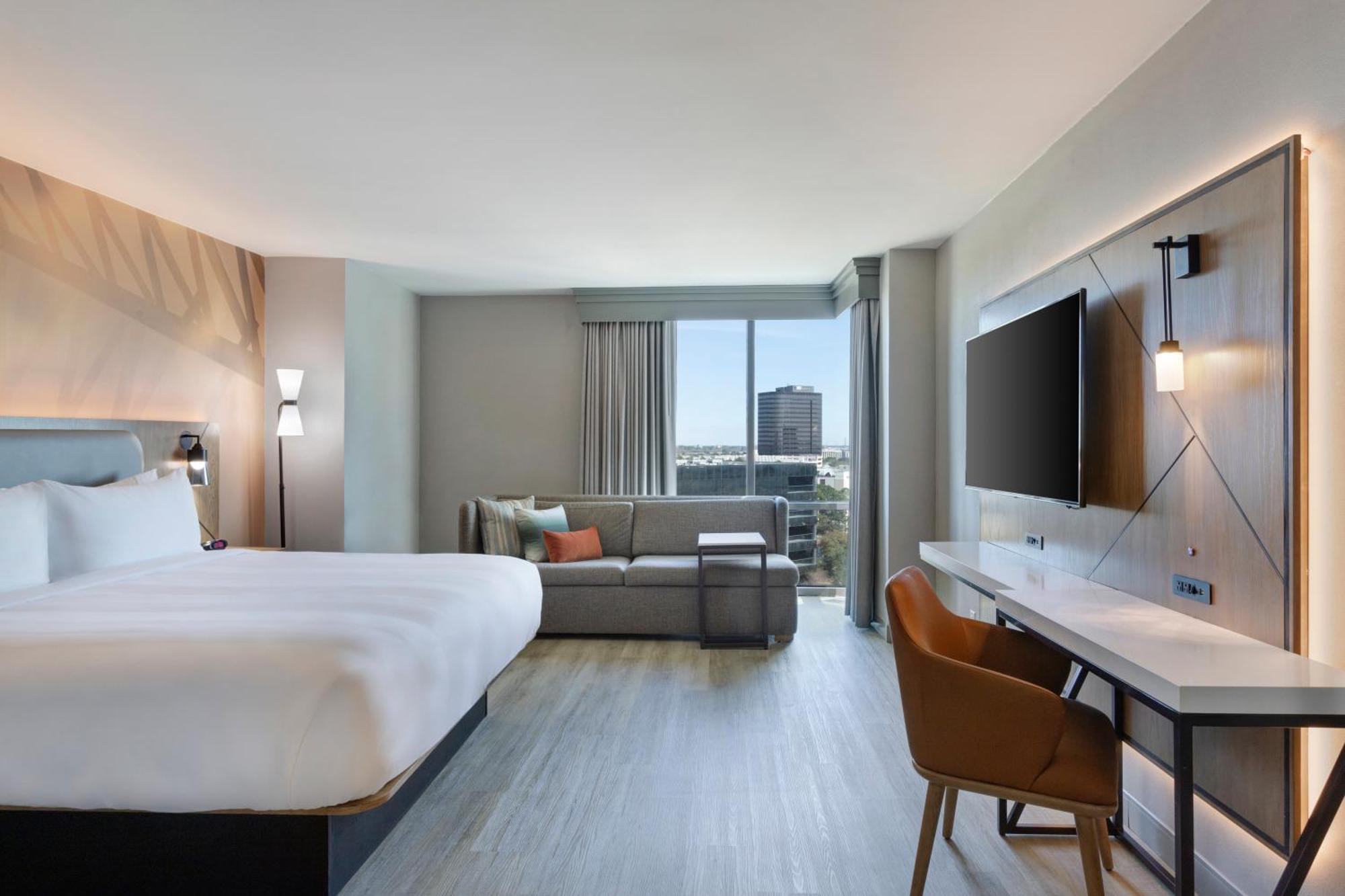 Concierge King Bed