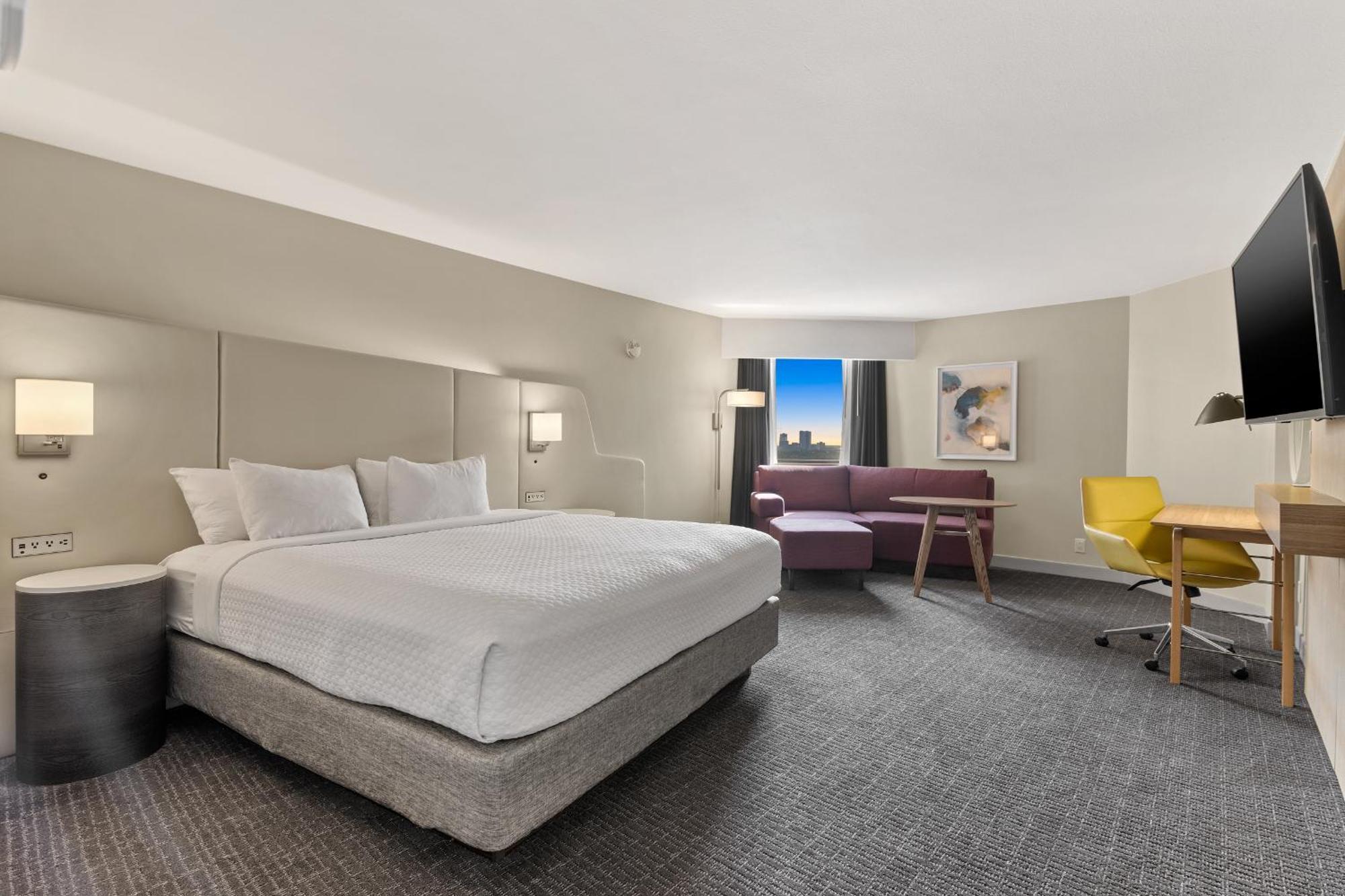Standard King Room