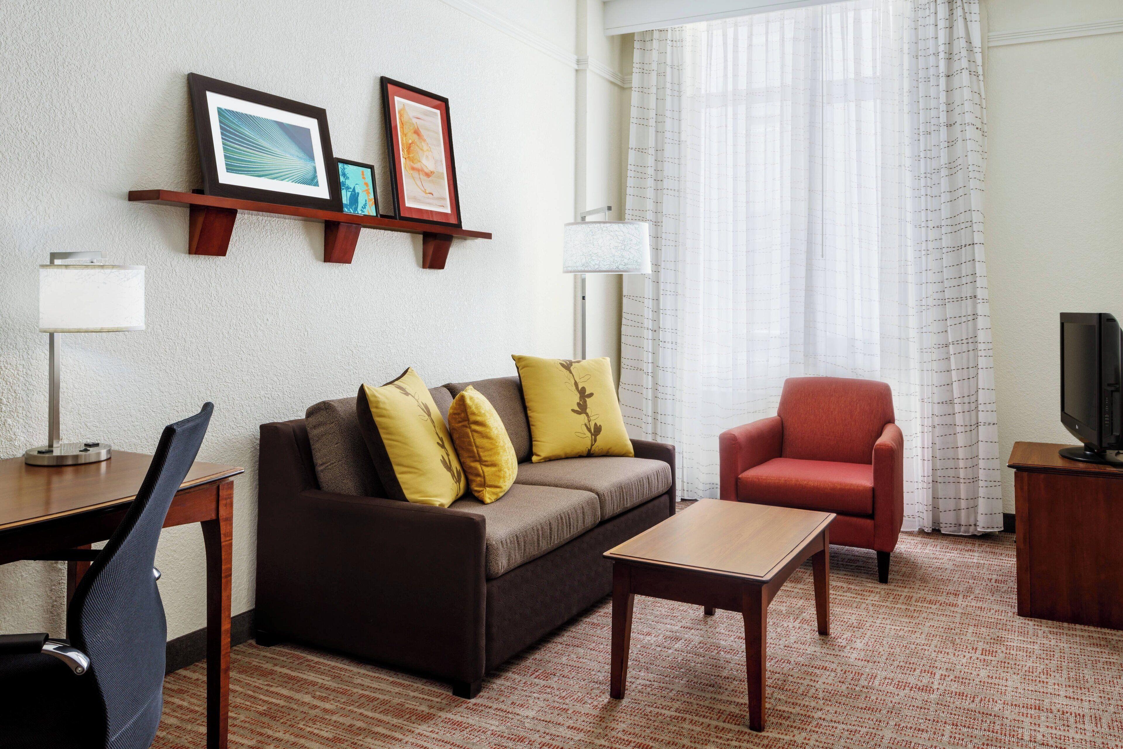 Two-Bedroom Suite City View