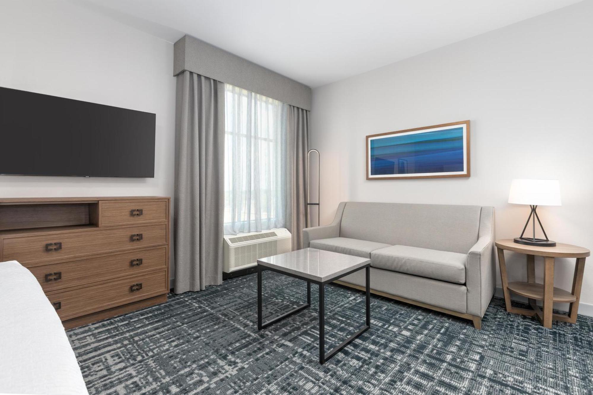 King Studio Suite Residential View Non-Smoking