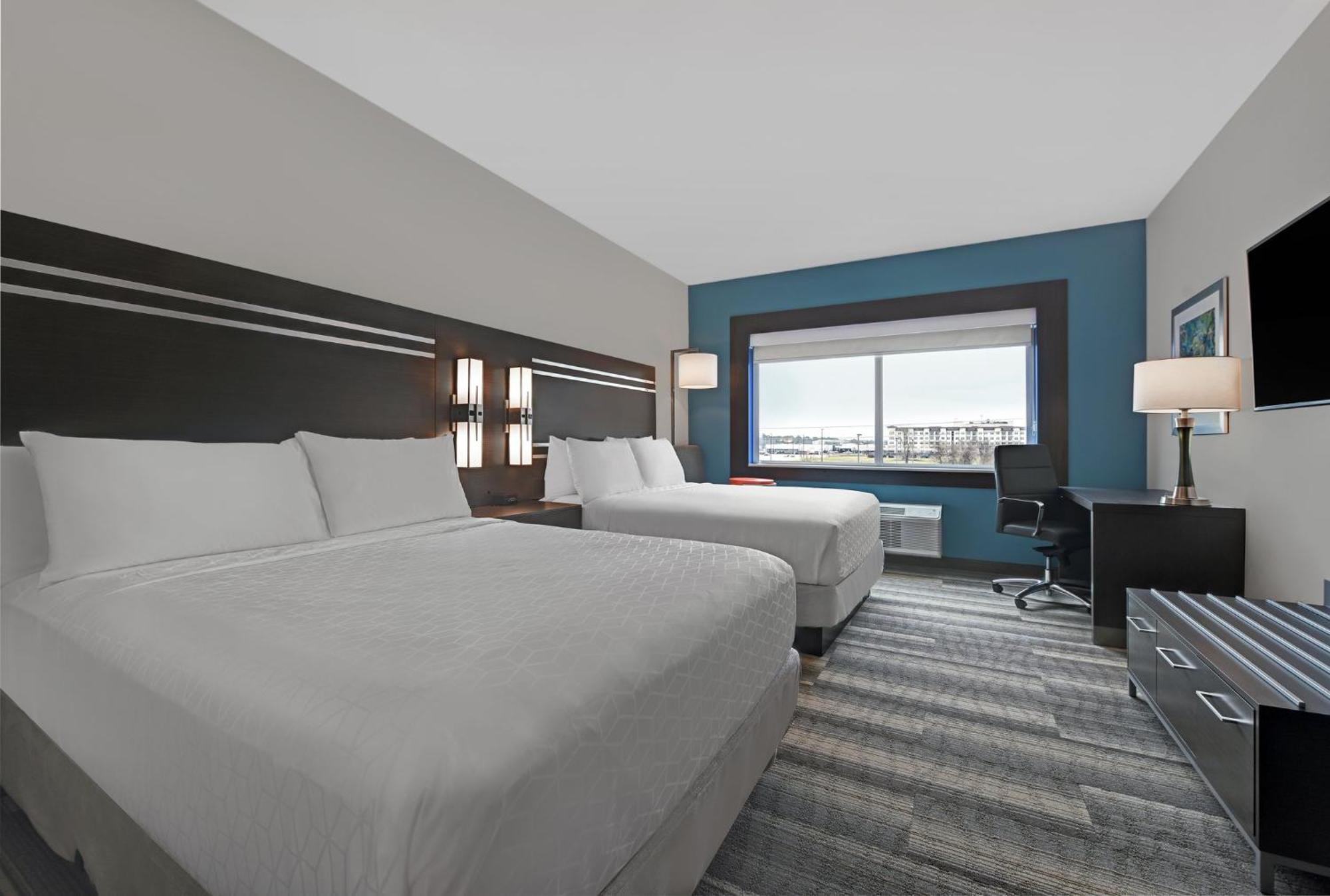 Standard Room Two Queen Beds
