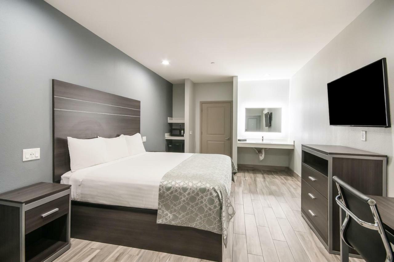 King Bed
