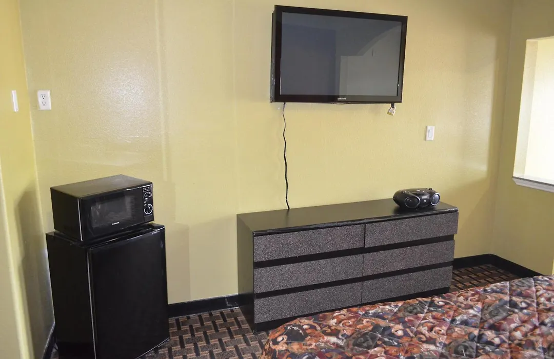 Eagle Inn-1