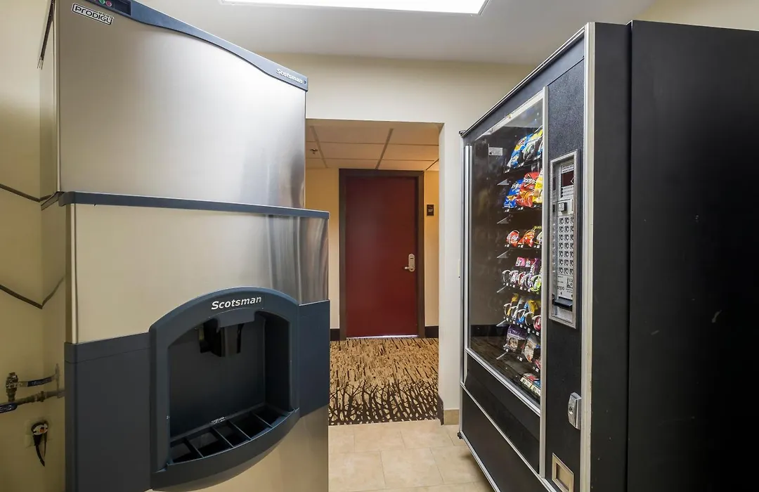 Red Roof Inn Plus+ Houston - Energy Corridor-1