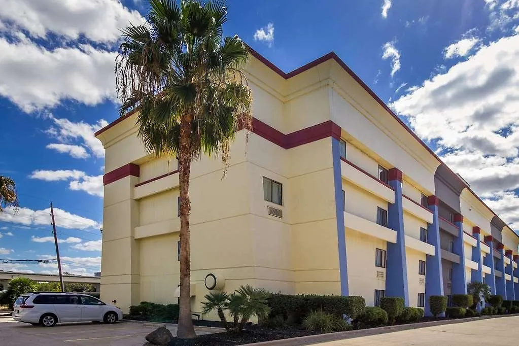Rodeway Inn Houston North Greenspoint-1