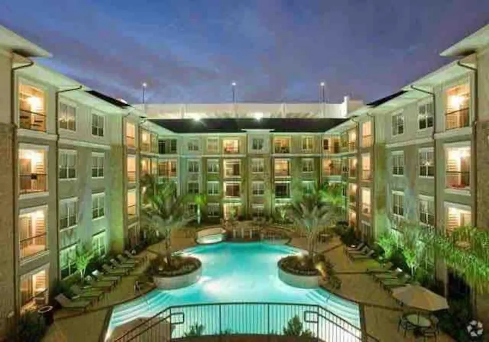 1Br Urban Retreat Pool Gym Near Nrg Wifi Petok-1