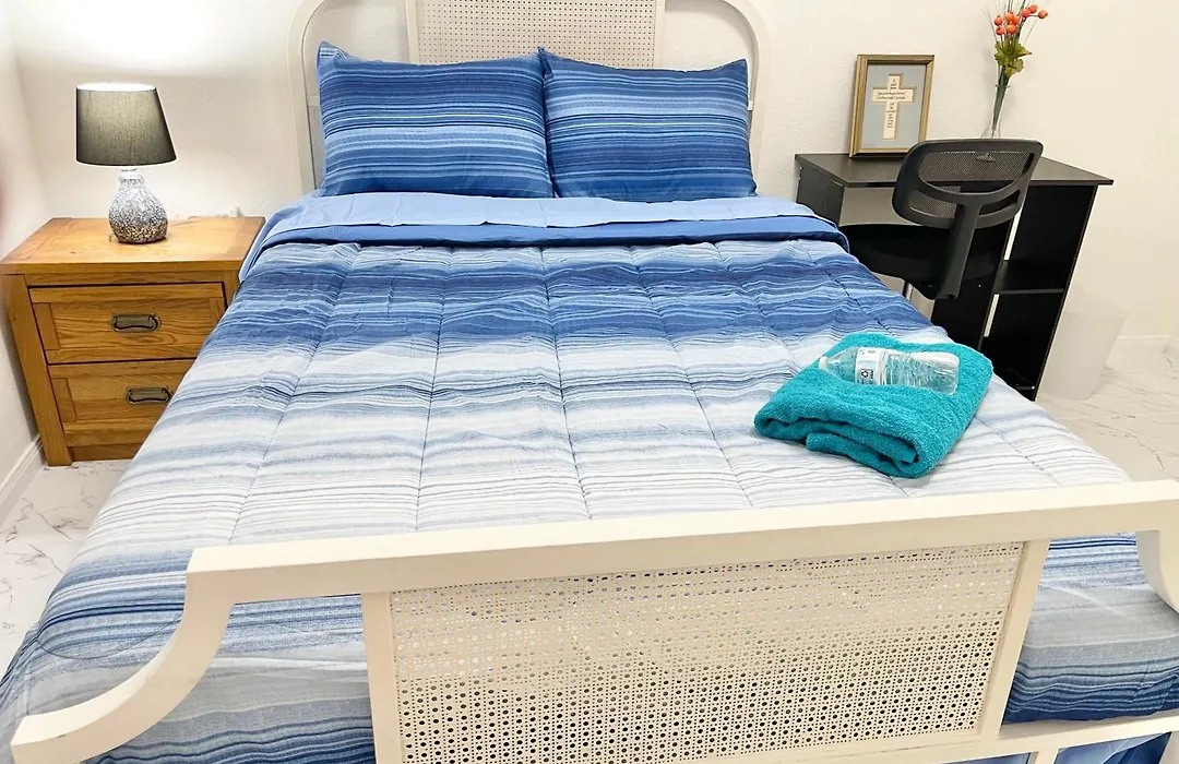 Rooms In Houston Texas Home Near Hobby Airport-1