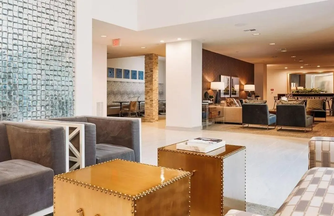 Luxurious 1 Bedroom W Pool & Patio Ingalleria Area-1