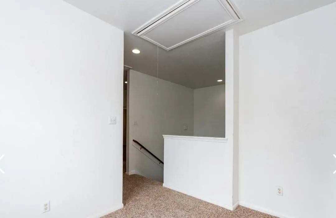 Private Room Near Downtown, Great Value-1