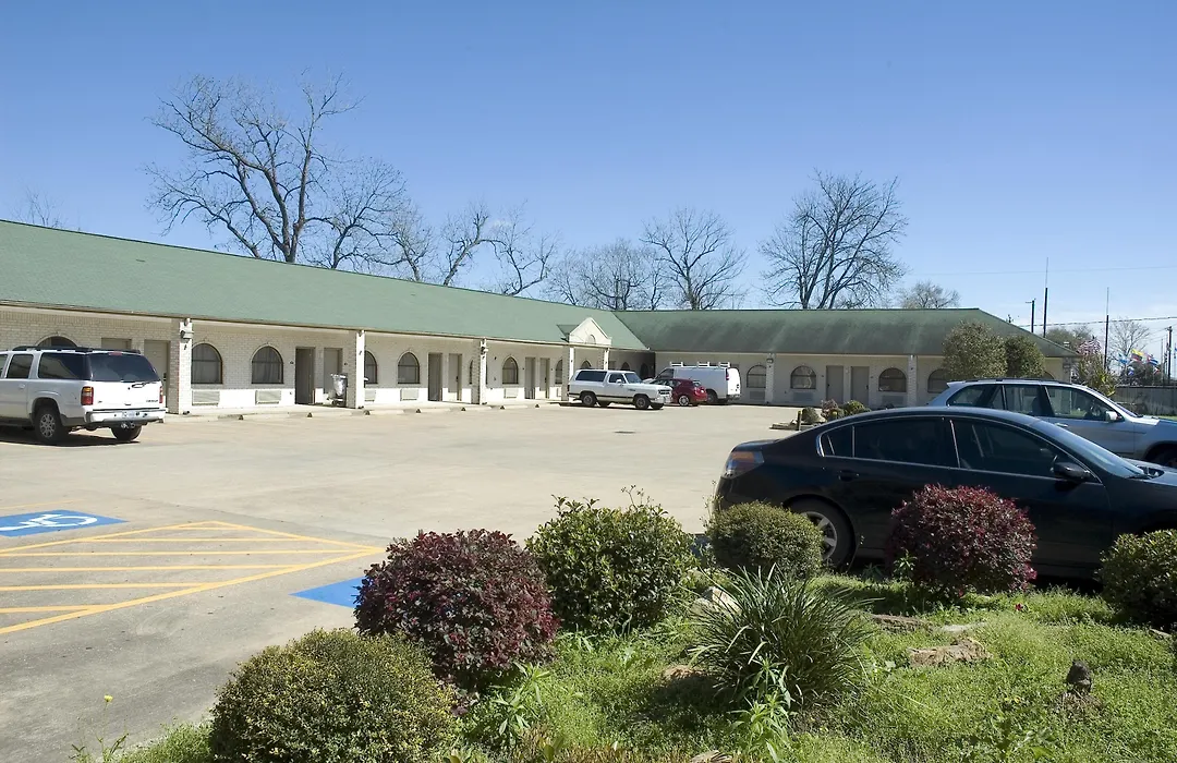 Budget Host Hempstead Inn Brookhollow/Energy Corridor-1