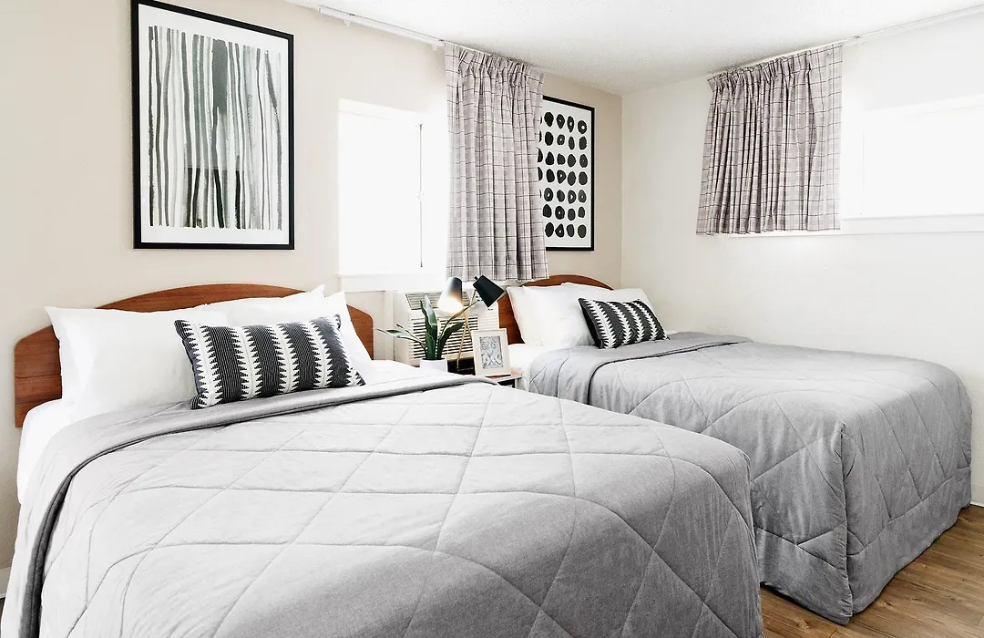 Intown Suites Extended Stay Select Houston Tx - Brookhollow-1