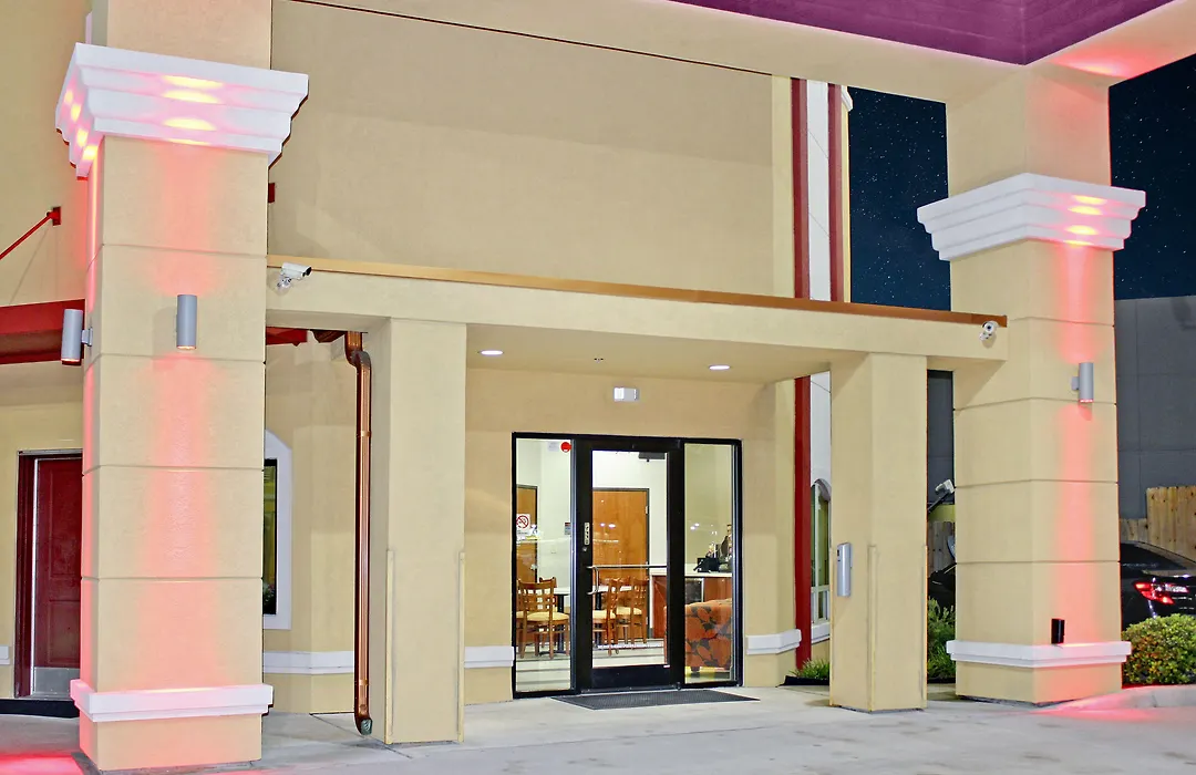 Palacio Royale Houston Nw At Beltway 8-1
