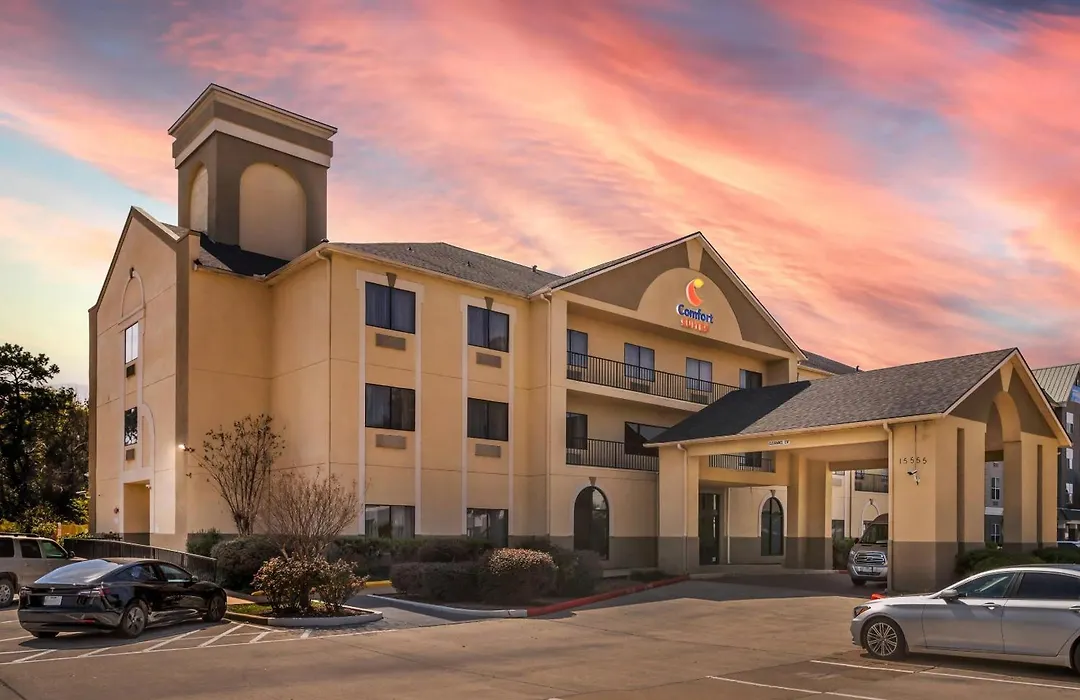 Comfort Suites Bush Intercontinental Airport-1