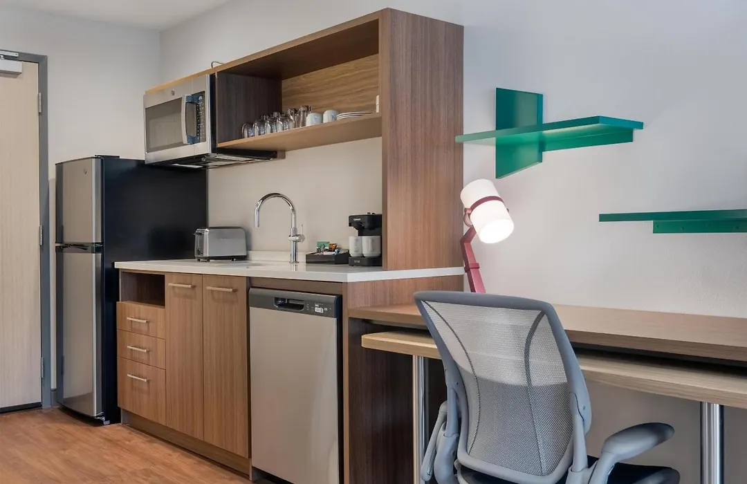 Home2 Suites By Hilton Houston Downtown Convention Center-1