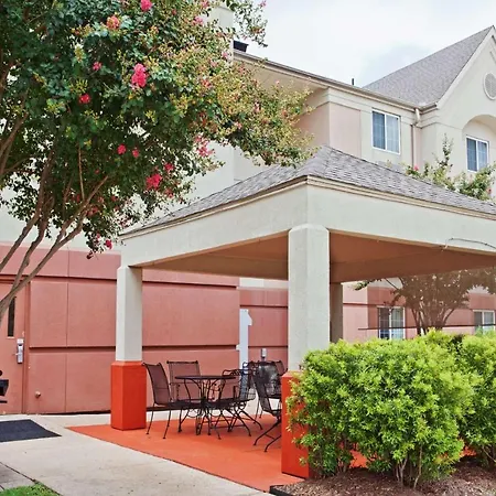 Candlewood Suites By The Galleria-2