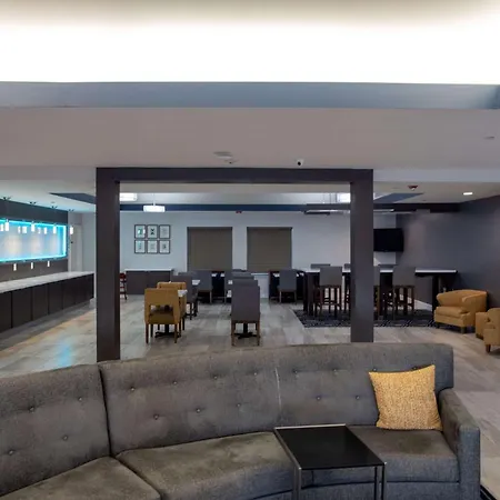 La Quinta By Wyndham Houston East At Normandy-2