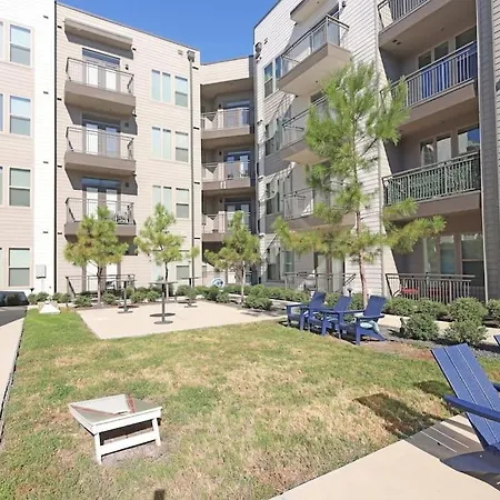 Comfortable Getaway Downtown Htx-3