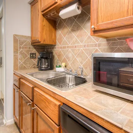Spacious 3Br, 2Ba Condo Near Medcenter & Nrg-2
