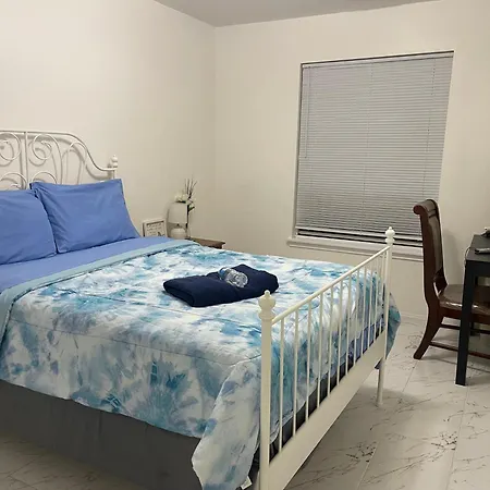 Rooms In Houston Texas Home Near Hobby Airport-2