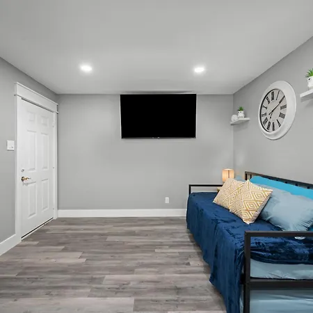 Comfortable 2Br Apt In Vibrant Houston Heights-2