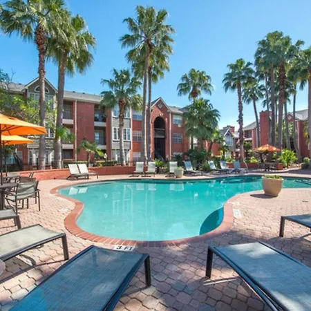 Med Center Charm 2Br Haven-2