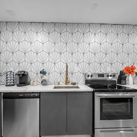 Cozy Galleria Apt Near Uptown With Free Park-3