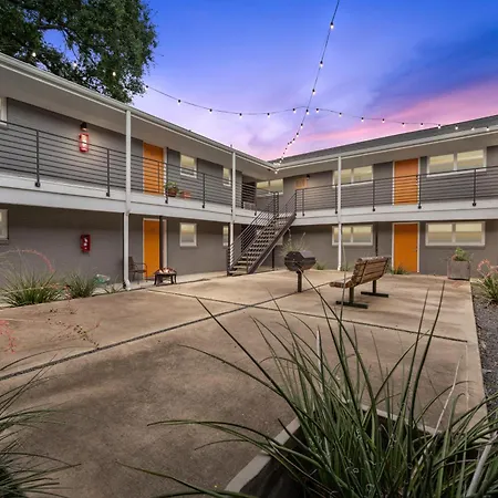 Convenient 1Br Unit Close To Shopping & Dining-2
