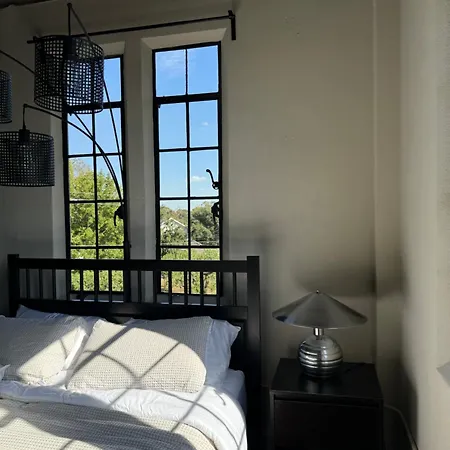 Houston Industrial Style Loft-3