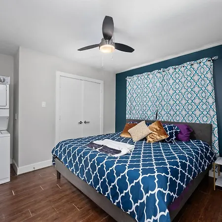 Cozy Sanctuary Near Medcenter, Uh And Nrg-2