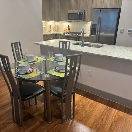 Resort-Style Apartments Near The Galleria-2