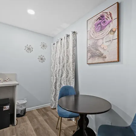 Bohemian Loft Near River Oaks And Greenway Plaza-3