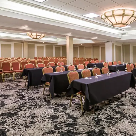 Wyndham Houston At Reliant Park & Medical Center-2