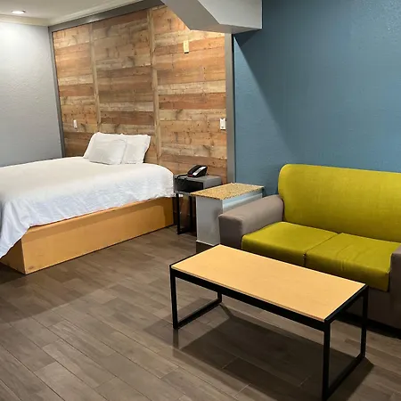 The Symphony Inn & Suites-2