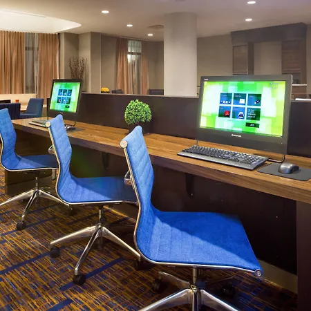 Courtyard By Marriott Houston Galleria-2
