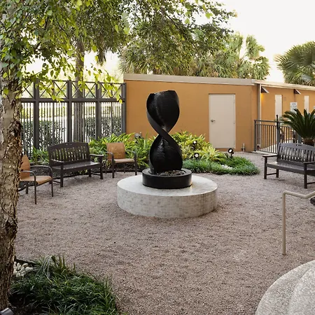 Courtyard By Marriott Houston Medical Center/Nrg Park-3