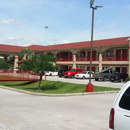 Americas Best Value Inn & Suites Houston Ne-3